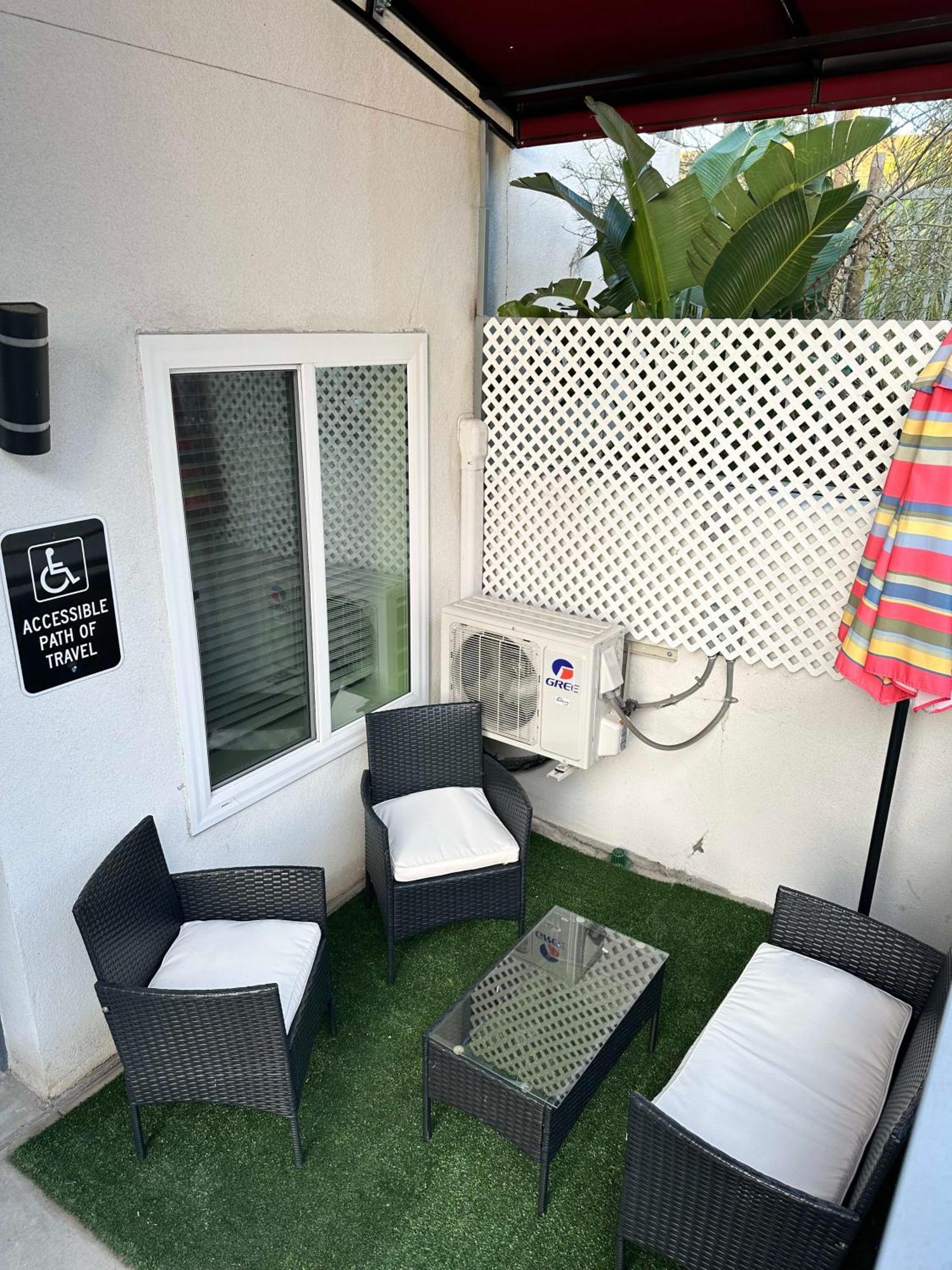 Studio With Private Entrance Next To Balboa Park 샌디에이고 외부 사진